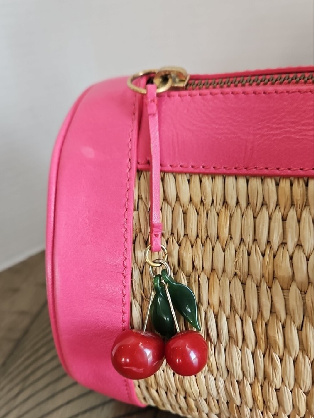 Y2K Juicy Couture Pink Straw Leather Trim Bag with Cherry Charm Coquette Rare - Picture 2 of 16